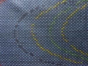 アンティーク　流水模様織り出し本場泥大島紬着物(5マルキ)